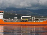 Δεξαμενόπλοιο πετρελαίου/χημικών προϊόντων προς πώληση
