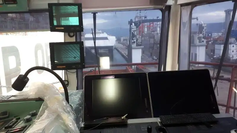 Ρυμουλκό πλοίο προς πώληση