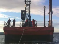 Αμφοβόλο προς πώληση
