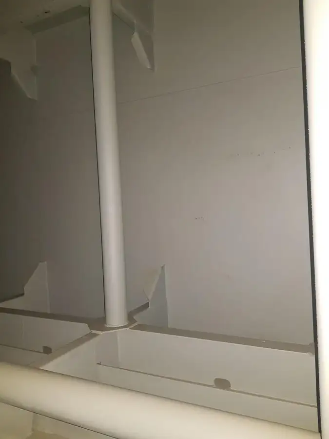 Αμφοβόλο προς πώληση