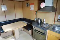 Πλοίο με γερανό προς πώληση