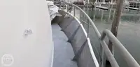 Τράτα προς πώληση