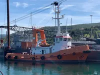 Ρυμουλκό πλοίο προς πώληση
