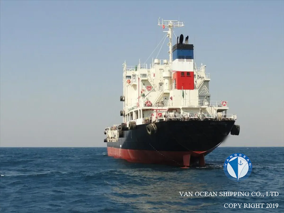 Δεξαμενόπλοιο πετρελαίου/χημικών προϊόντων προς πώληση