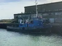 Ρυμουλκό πλοίο προς πώληση
