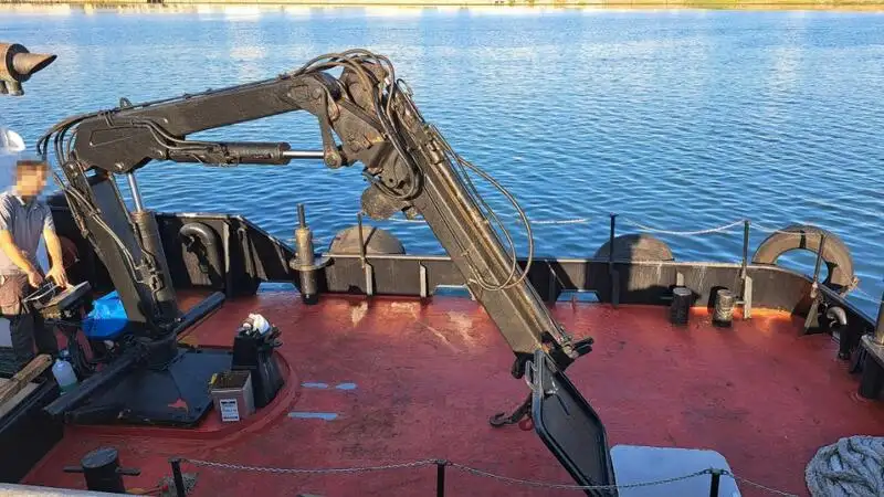 Εργατικά πλοία προς πώληση