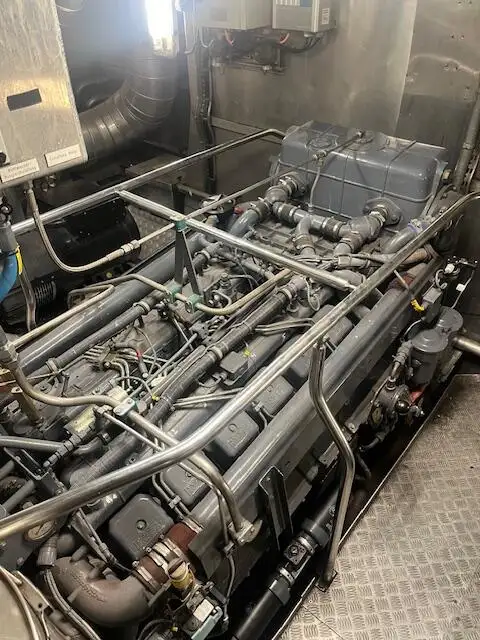 Σκάφος έρευνας προς πώληση