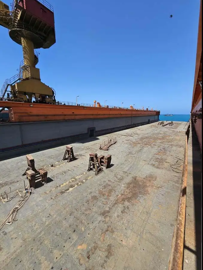 Πλωτή δεξαμενή προς πώληση