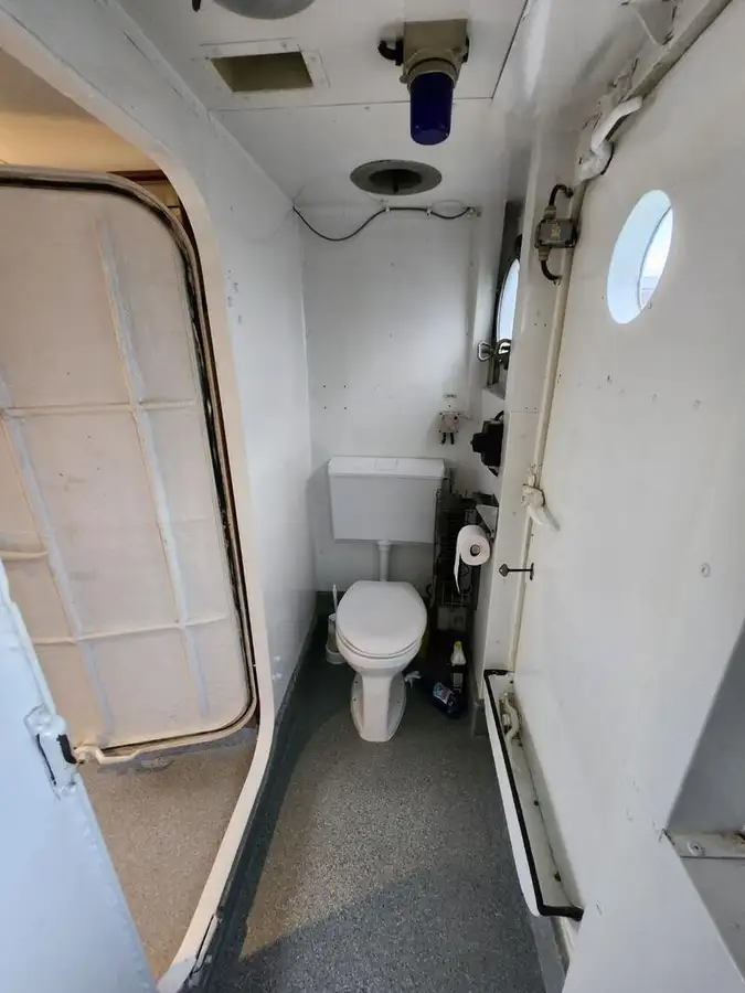 Σκάφη εργασίας προς πώληση