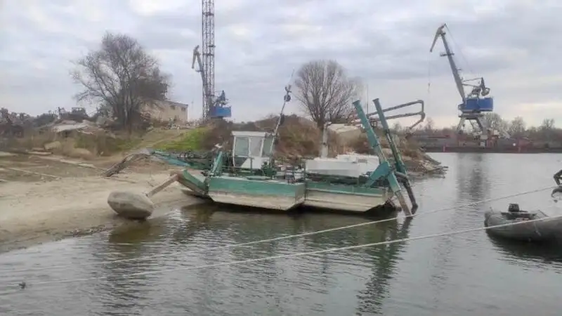 Dredger προς πώληση