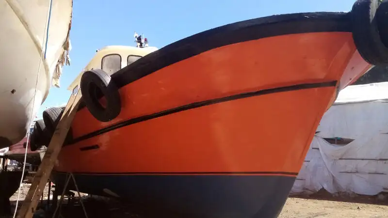 Ρυμουλκό πλοίο προς πώληση