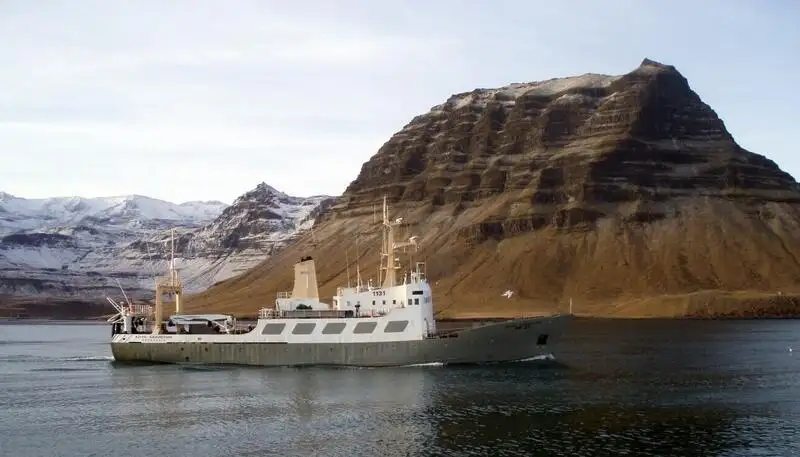 Ερευνητικό σκάφος προς πώληση