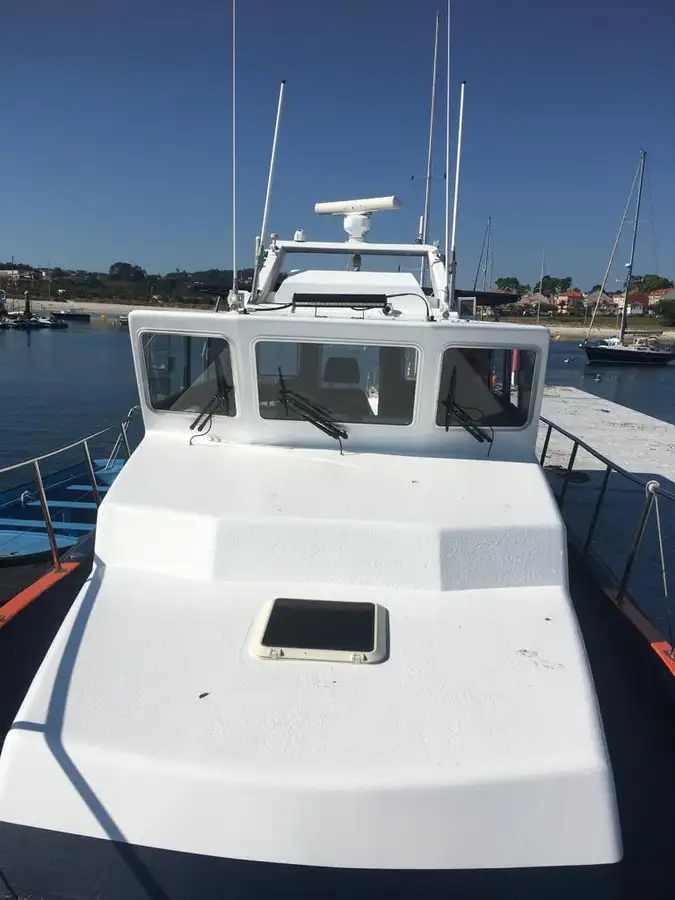 Σκάφη εργασίας προς πώληση