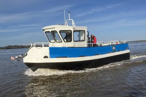 Σκάφη εργασίας προς πώληση