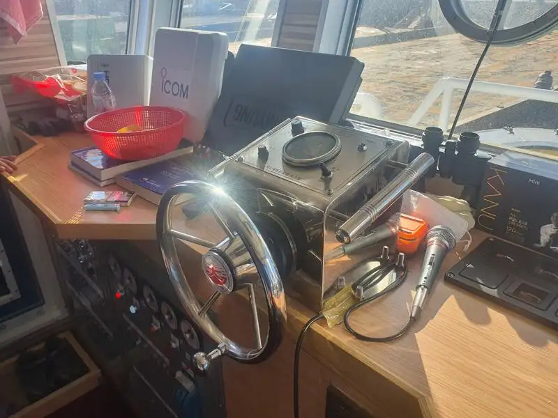 Ρυμουλκό πλοίο προς πώληση