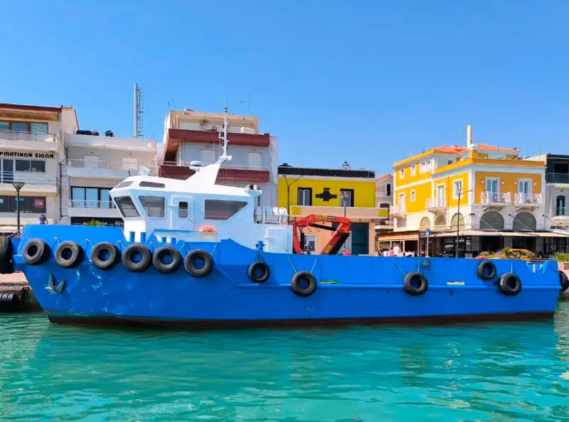 Ρυμουλκό πλοίο προς πώληση
