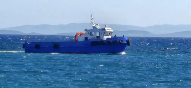 Ρυμουλκό πλοίο προς πώληση