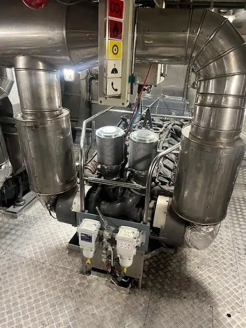 Σκάφος έρευνας προς πώληση