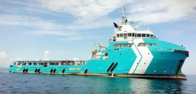 Ρυμουλκό πλοίο προς πώληση