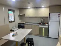 Πολλαπλών χρήσεων προς πώληση