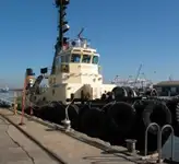 Ρυμουλκό πλοίο προς πώληση