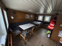 Εφοδιαστικό πλοίο προς πώληση