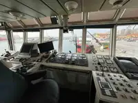 Ρυμουλκό πλοίο προς πώληση