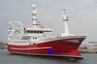 Σκάφος για επεξεργασία και παράδοση ψαριών προς πώληση