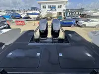 Άκαμπτο φουσκωτό σκάφος προς πώληση